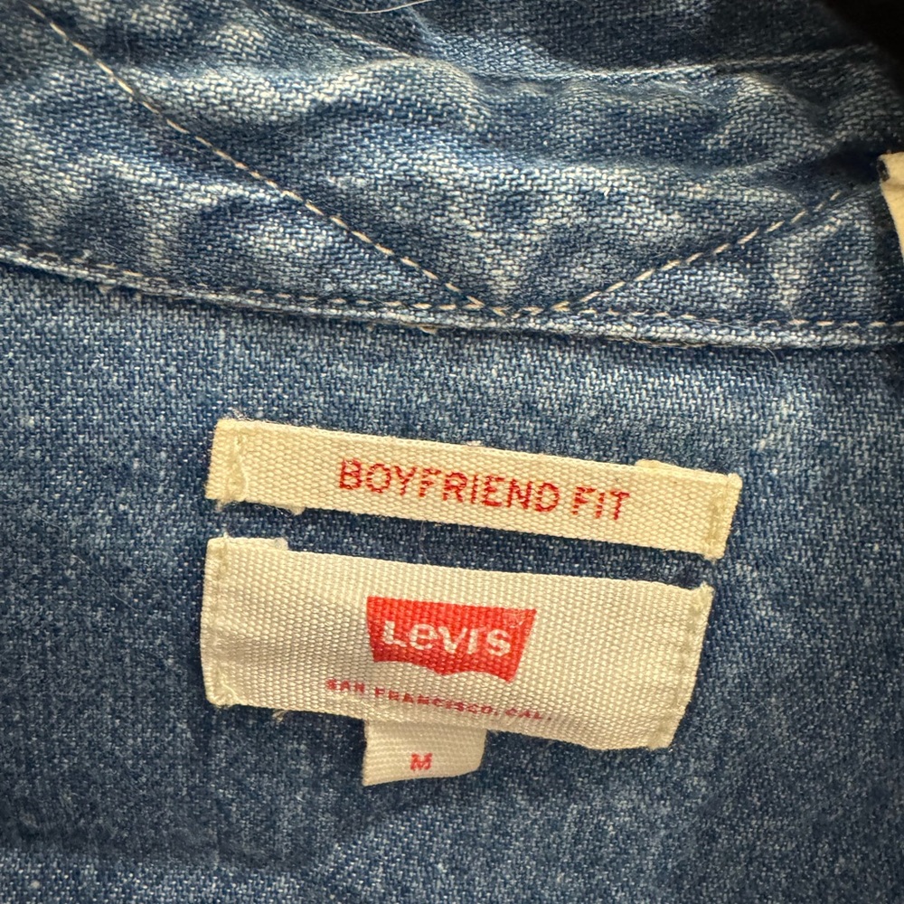 Levi's Men's Relaxed Fit Blue Jeans